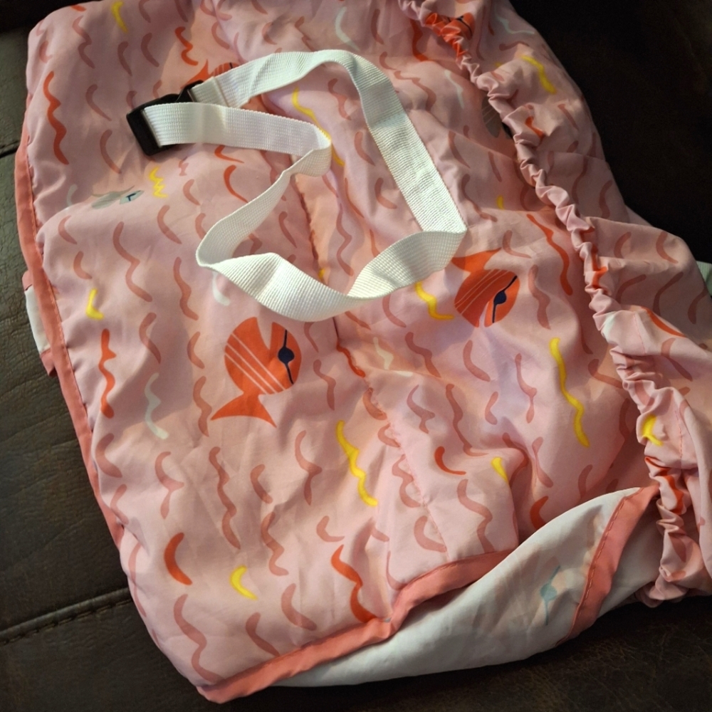 Pink/fish patterned kids' shopping cart cover